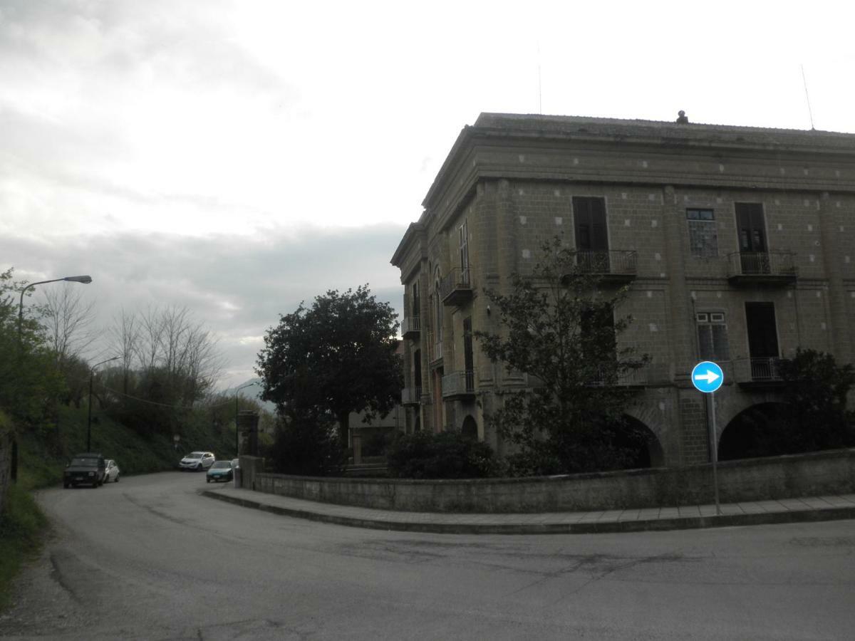 Casa De Falco Panzió Fisciano Kültér fotó